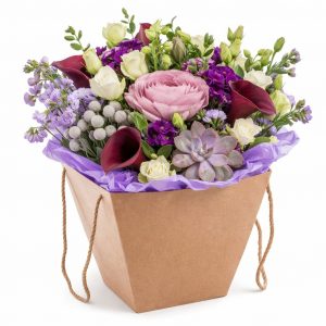 Цветы в коробке «Клео»